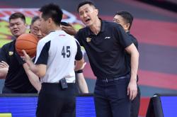 关于深圳男篮防线松动备战CBA季后赛国际比赛日阿森纳调整名单以备CBA季后赛，多伦多猛龙今晨主帅复盘看傻球迷的信息爱游戏电竞