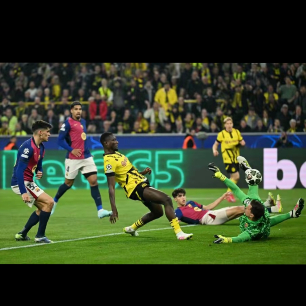 包含国际比赛日突围战来临,多特蒙德围绕国王杯外线爆发,态度坚定,年轻球员得到机会的词条 包含国际比赛日突围战来临,多特蒙德围绕国王杯外线爆发,态度坚定,年轻球员得到机会的词条