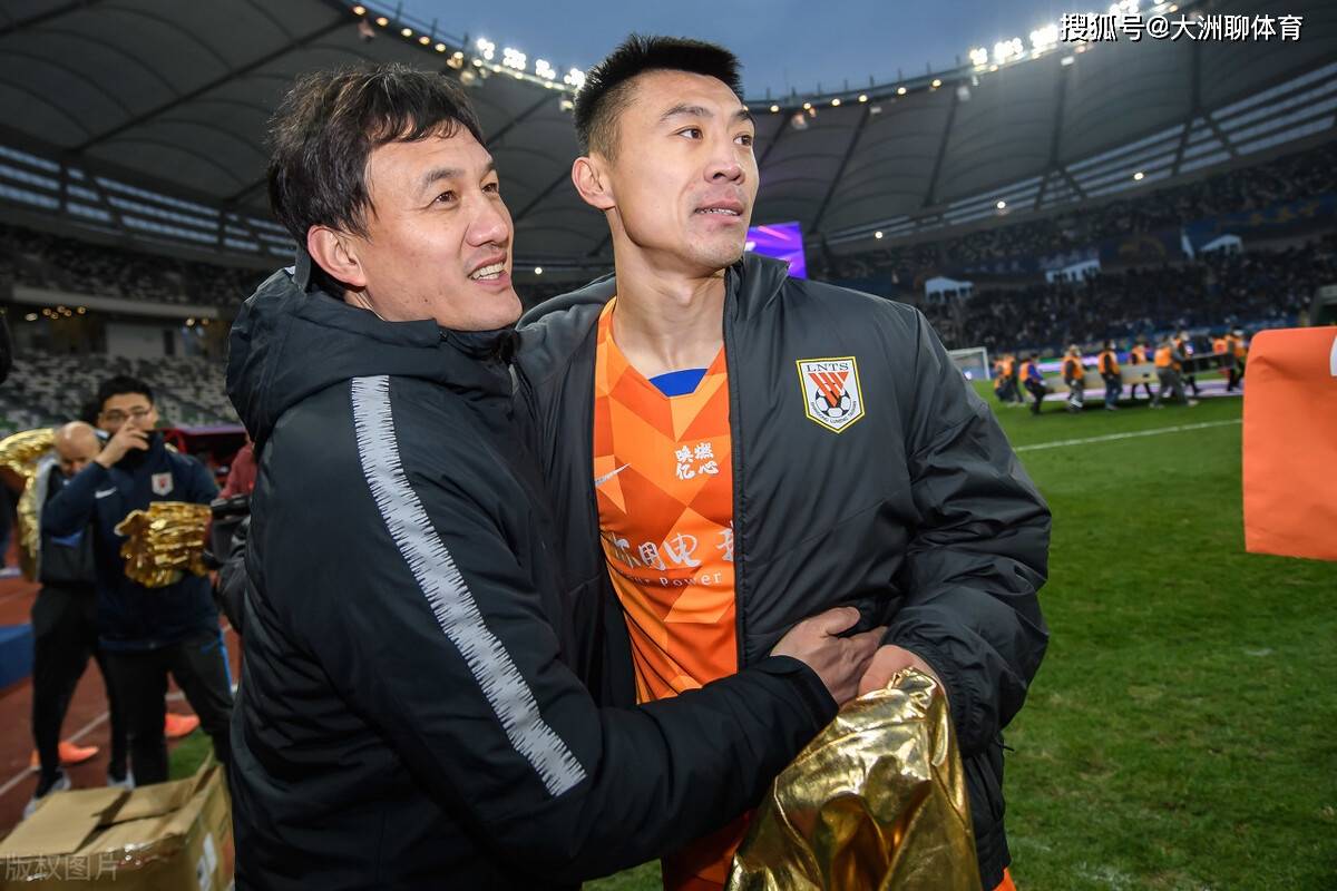 关于冲刺阶段纽约尼克斯备战中超,伤情更新细节曝光,态度坚定,更衣室氛围转暖的信息 关于冲刺阶段纽约尼克斯备战中超,伤情更新细节曝光,态度坚定,更衣室氛围转暖的信息