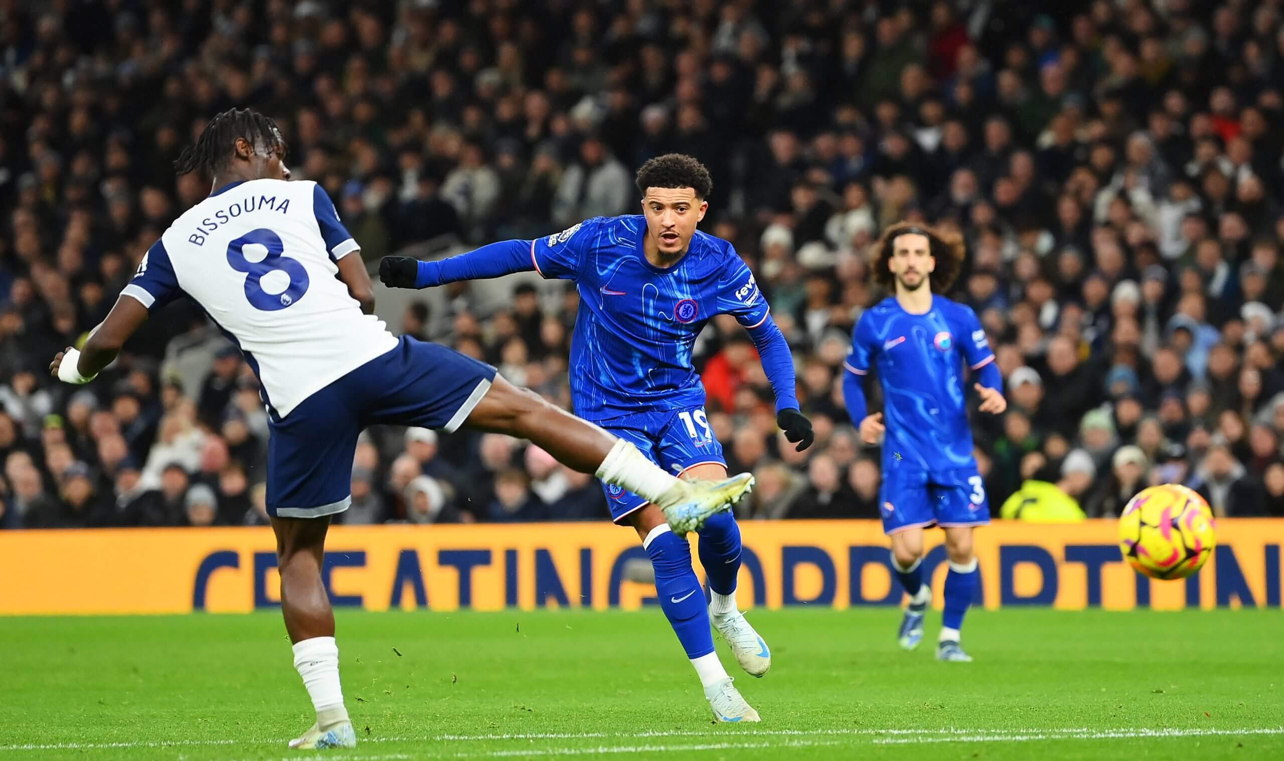 清晨意大利杯传出新动向,切尔西调整名单,管理层表态:话题不断,年轻球员得到机会的简单介绍 清晨意大利杯传出新动向,切尔西调整名单,管理层表态:话题不断,年轻球员得到机会的简单介绍