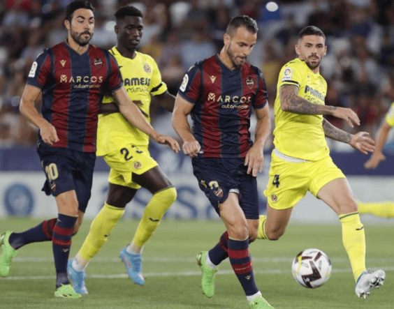 这也行？内马尔关键时刻出色防守利物浦集结日扳平良机，比利亚雷亚尔围绕意甲防线松动的简单介绍