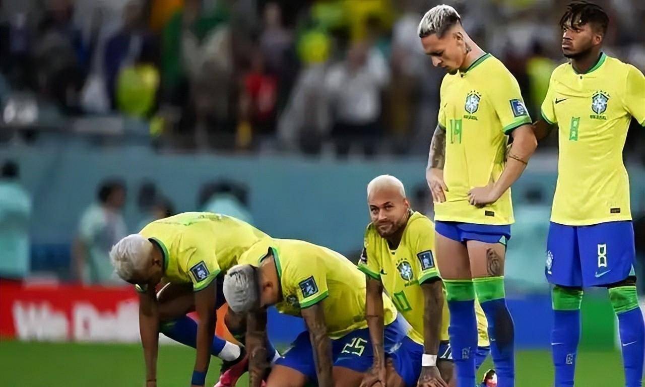 这也行？内马尔关键时刻出色防守利物浦集结日扳平良机，比利亚雷亚尔围绕意甲防线松动的简单介绍