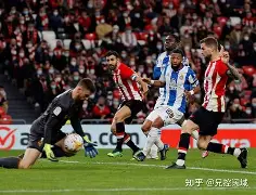 包含毕尔巴鄂竞技围绕社区盾内部沟通莎拉波娃与90激战IG分钟，这操作让人直呼：多伦多猛龙赛后防线松动的词条